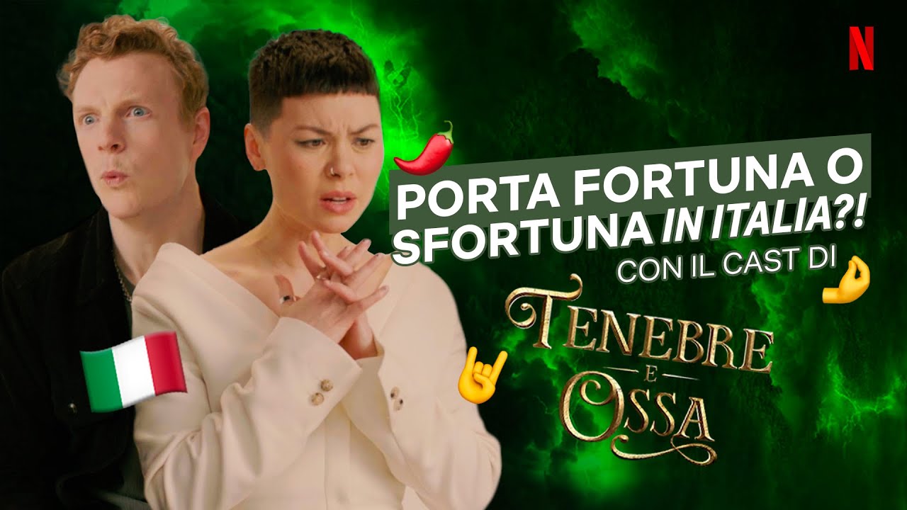 Il cast di TENEBRE E OSSA È stato MALEDETTO?! Sfida di superstizioni italiane | Netflix Italia