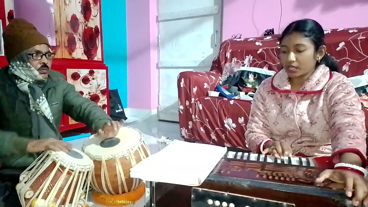Kajolo Nodir Jole/Sri Tarun Bandopadhyay/ Cover-Tiyasha Roy 