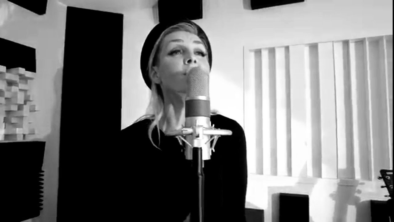 Zdaj pa gre&scaron; 🎬📽 Vokal 🎶 Andreja Čepek (Original song by Maraaya )