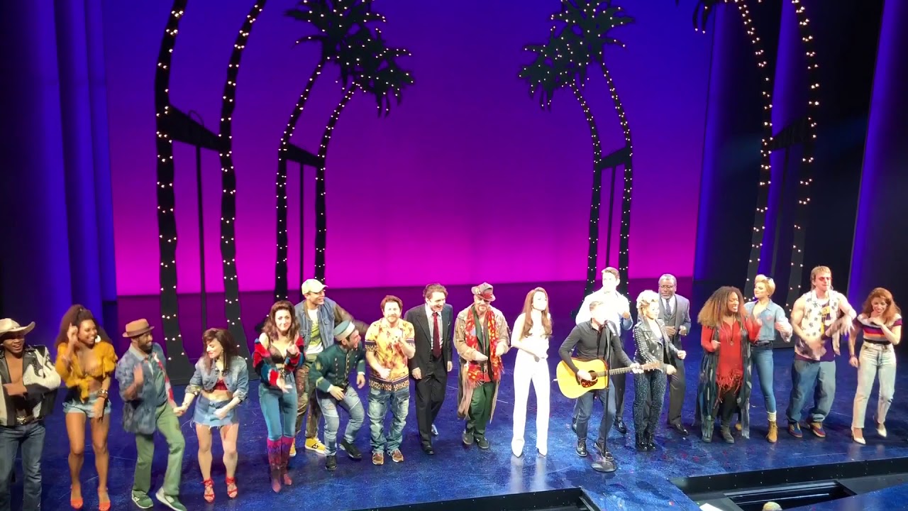 Surprise Bryan Adams Performance | Pretty Woman: The Musical