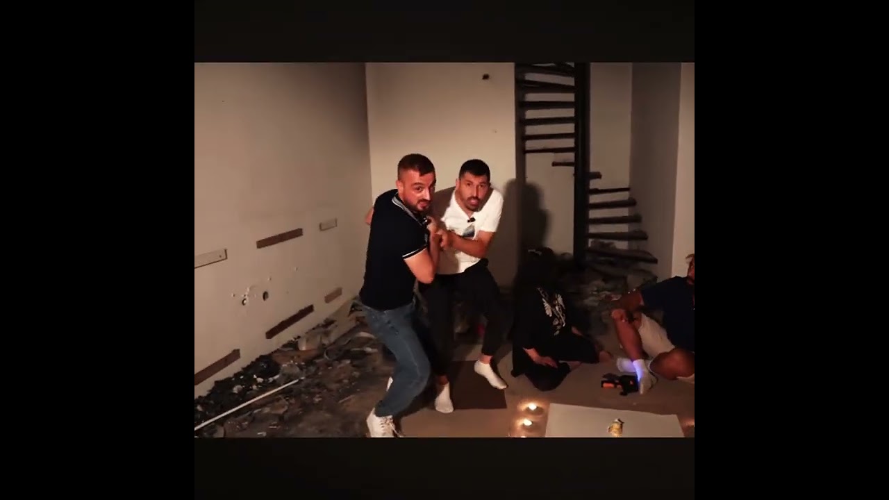 Arif camdan atladı💀 @MamiEmen korku evi