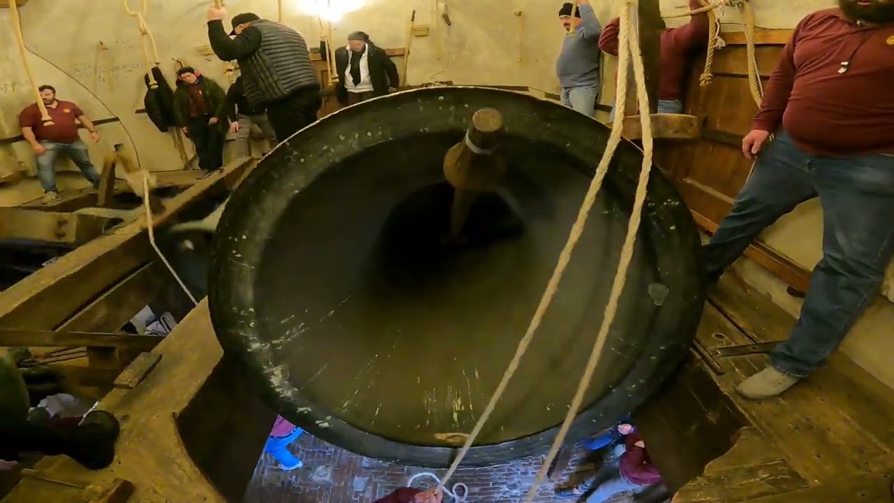 Campane della Cattedrale di San Pietro di Bologna - Calata