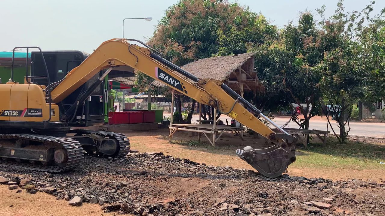 มาดูอีกคลิปครับ SANY SY75C Excavator thailand