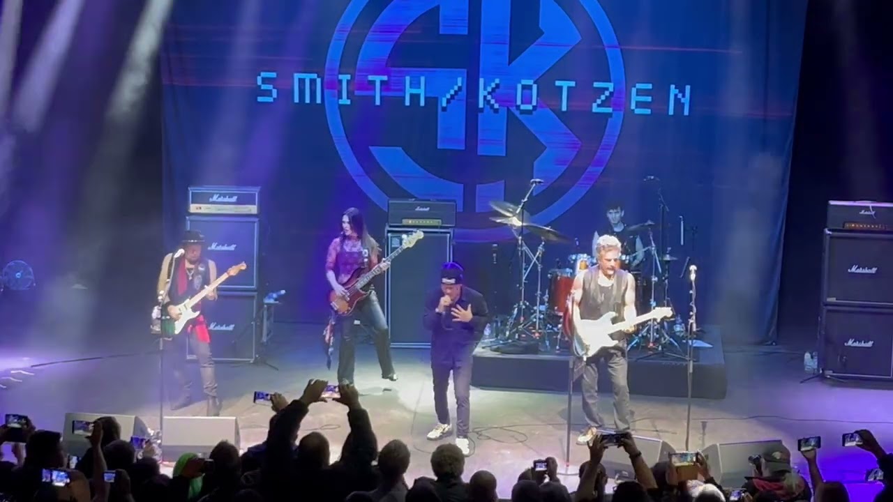 SMITH/KOTZEN with BRUCE DICKINSON : Wasted Years  LONDON O2 SHEPHERD'S BUSH EMPIRE