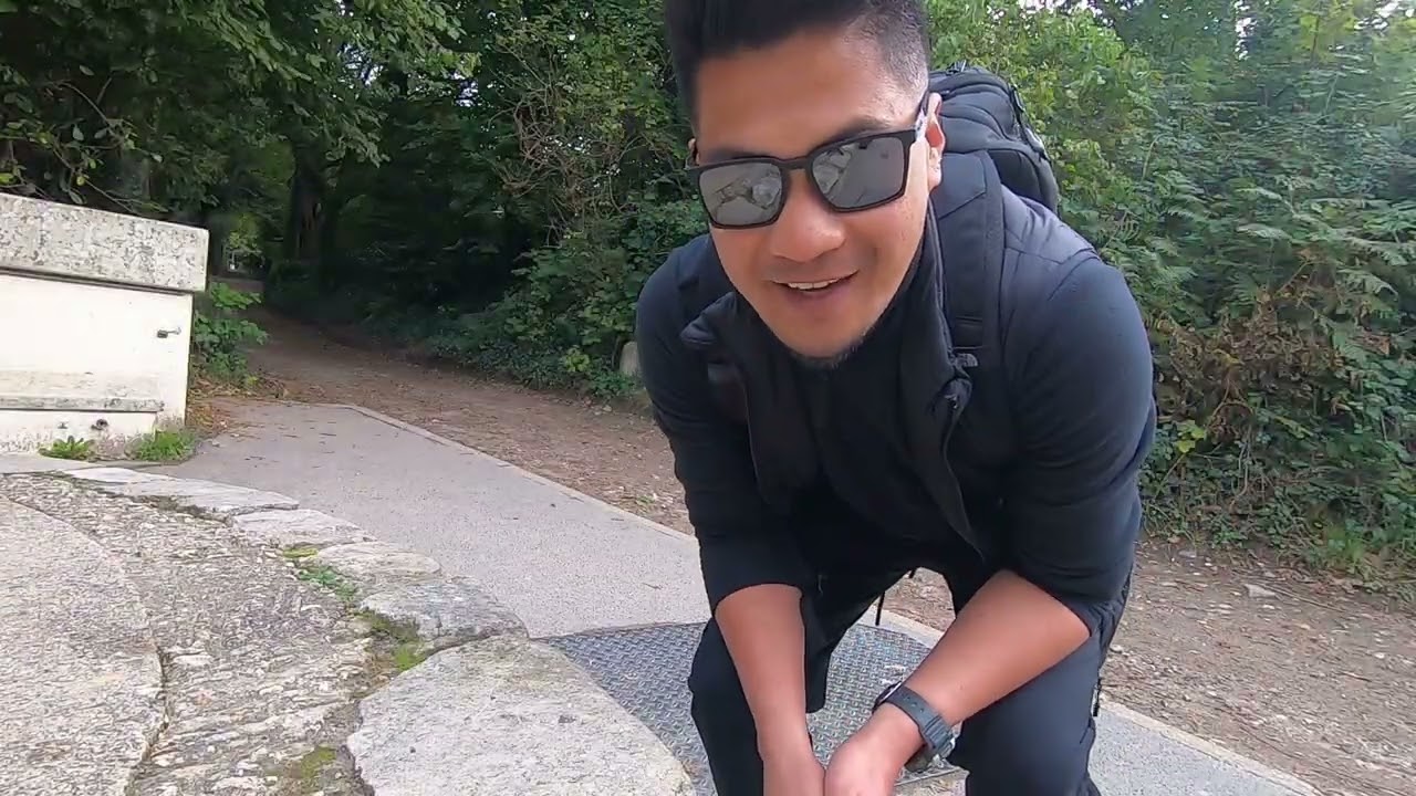 Old harry rocks, UK DIY, Dorset, Poole, England, cliffs, Walking, greenery, Hills, Hiking.