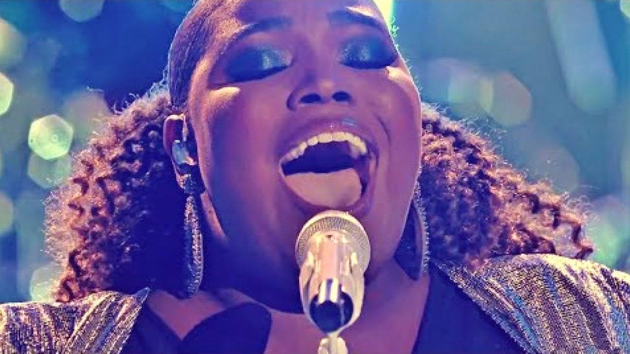 OCEANS - Kymberli Joye ( THE VOICE )