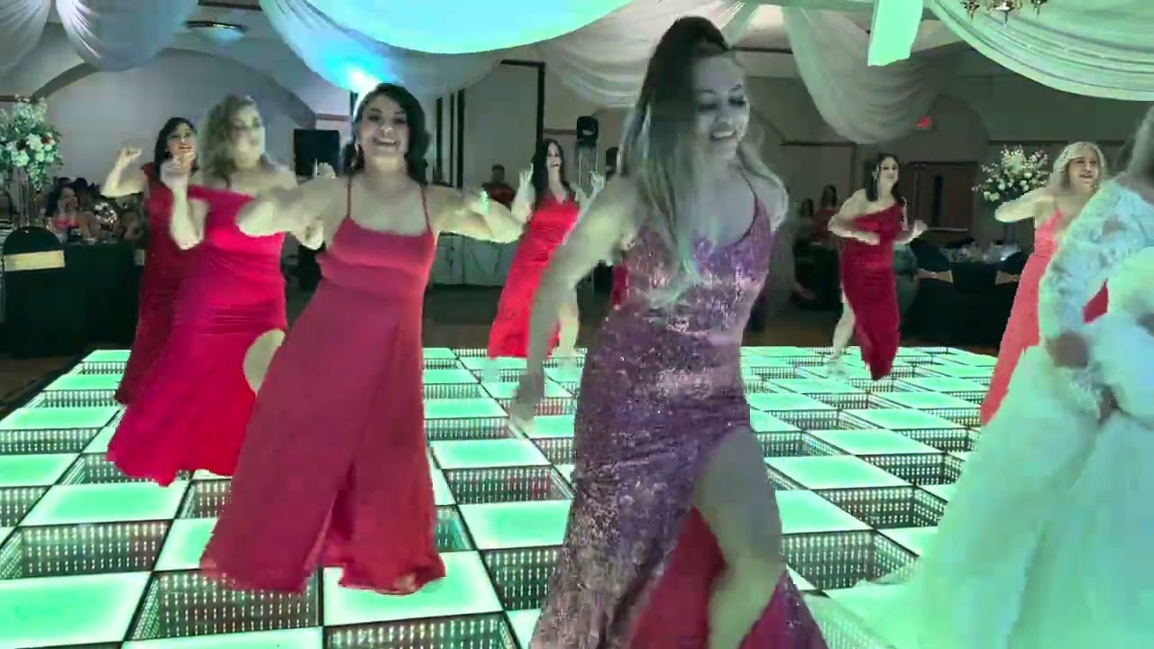 BAILE SORPRESA (BODA) 2023 huitlacoche/ peso pluma/ manuel turizo/TAKAtakata/ macarena huapango/