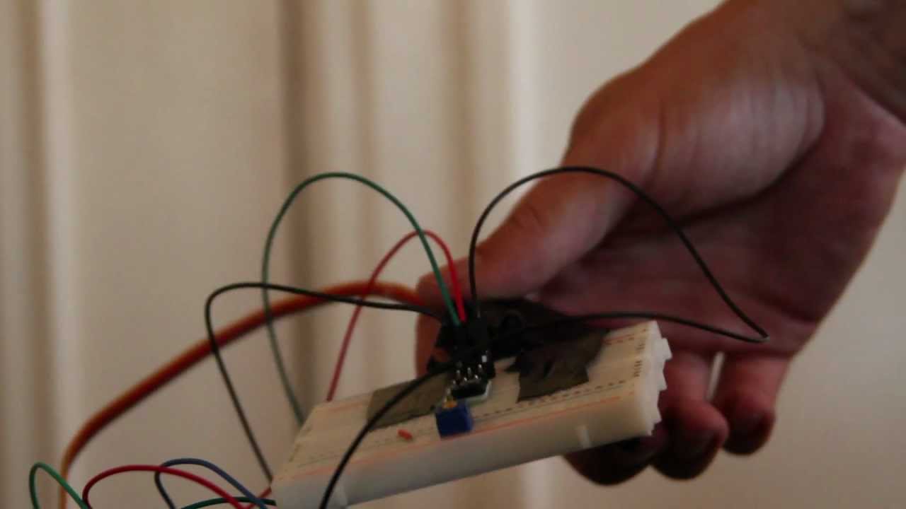 Arduino auto leveling servo with Memsic
