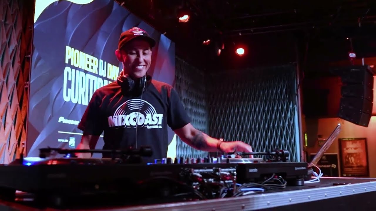 Guto Loureiro performance set: Pioneer DJ Day