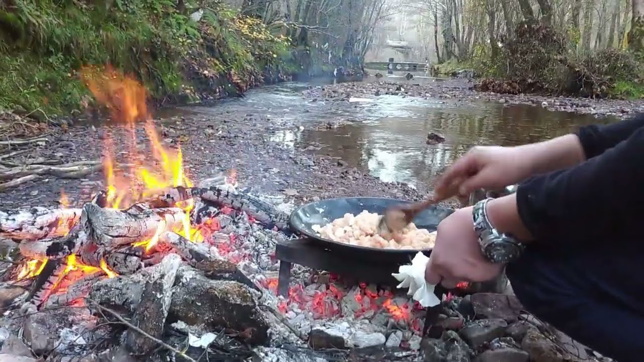 Yağmurda Kamp Keyfi Piknik ve Mangal Keyfi