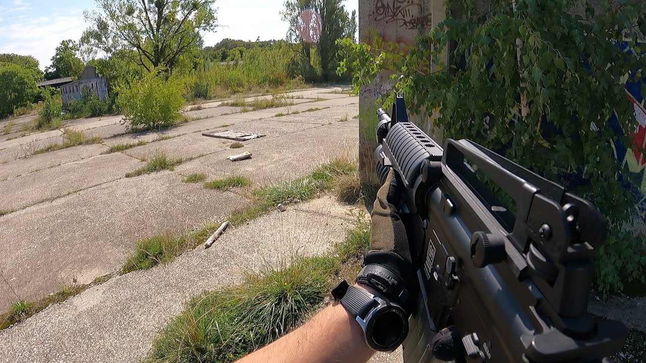 Abandoned Military Barracks Airsoft Gameplay | Specna Arms M4A1 (G01) w/ M203