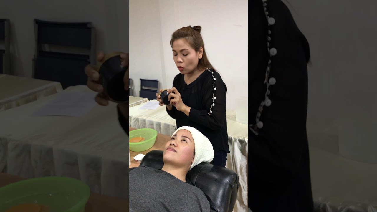 การสปาหน้าด้วยผลิตภัณฑ์กิฟฟารีน