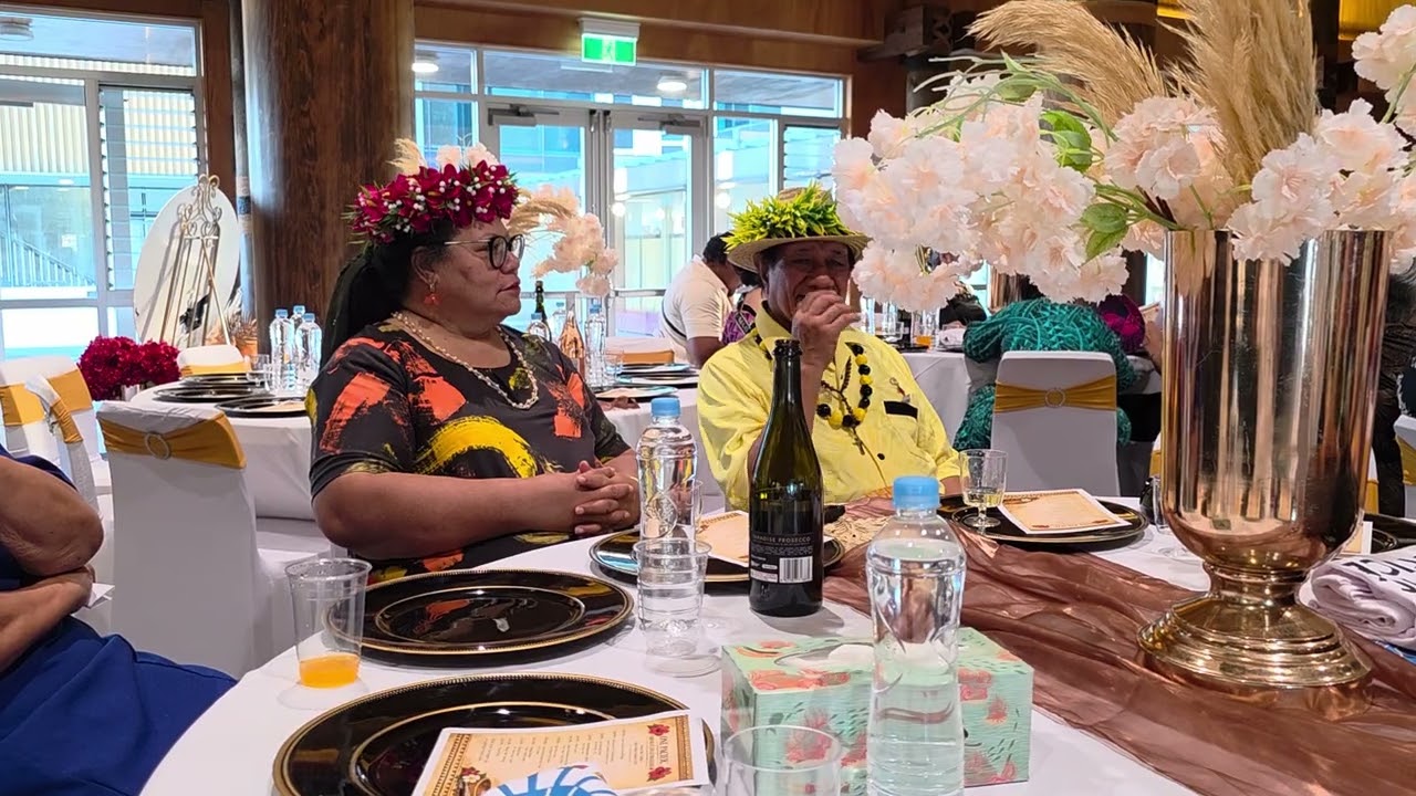 Добро пожаловать на корпоративный ужин организации Pacific Justice в ресторане Maota o Samoa в Ма...