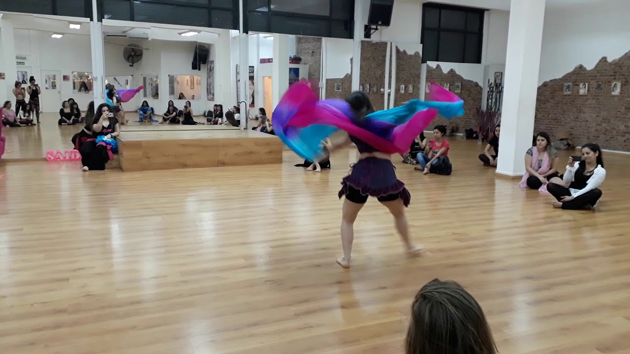 Leyla Hassen clase especial de velo