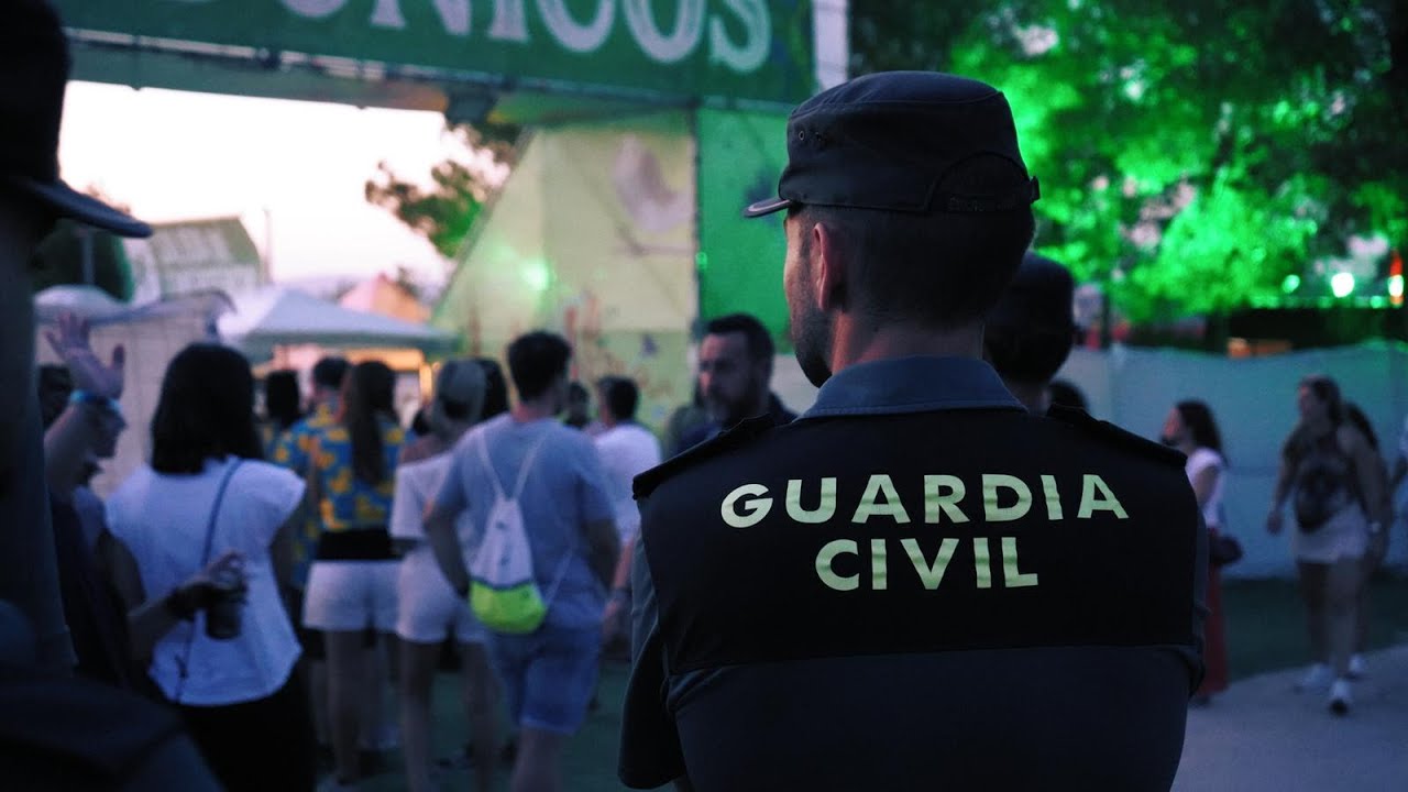DESDE EL INTERIOR: DISPOSITIVO FEST