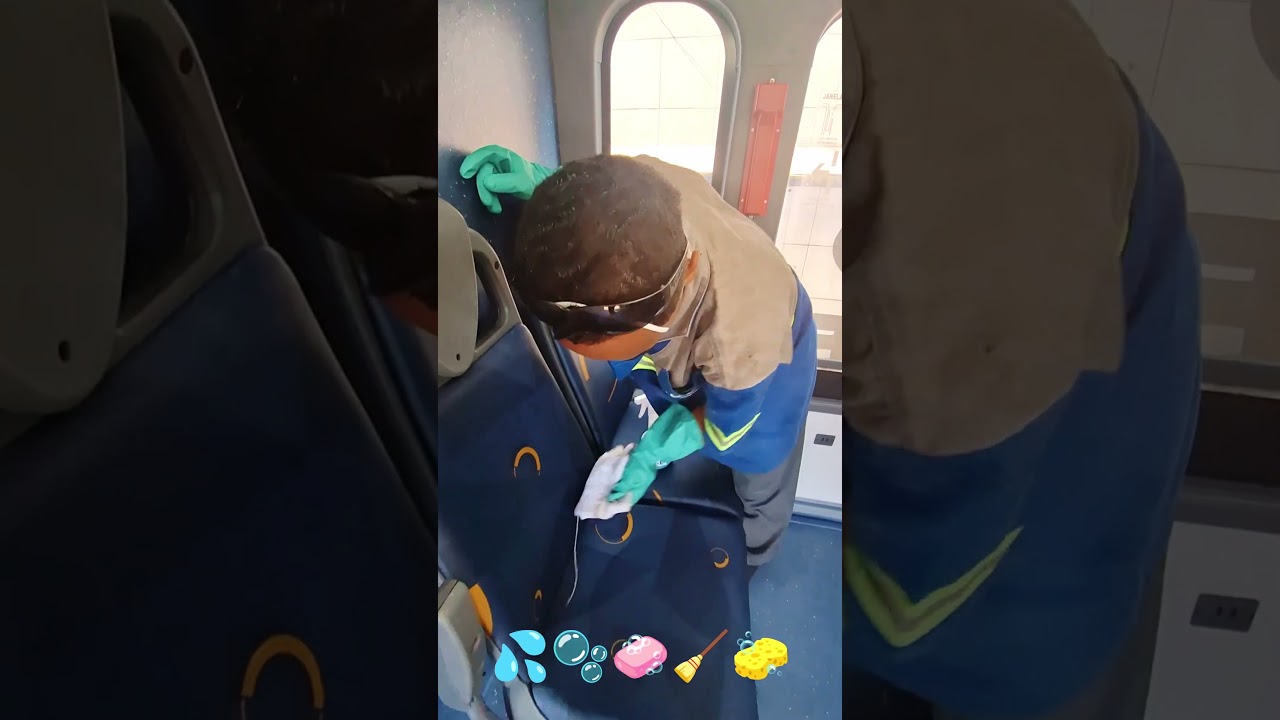 Limpeza dos ônibus #Shorts
