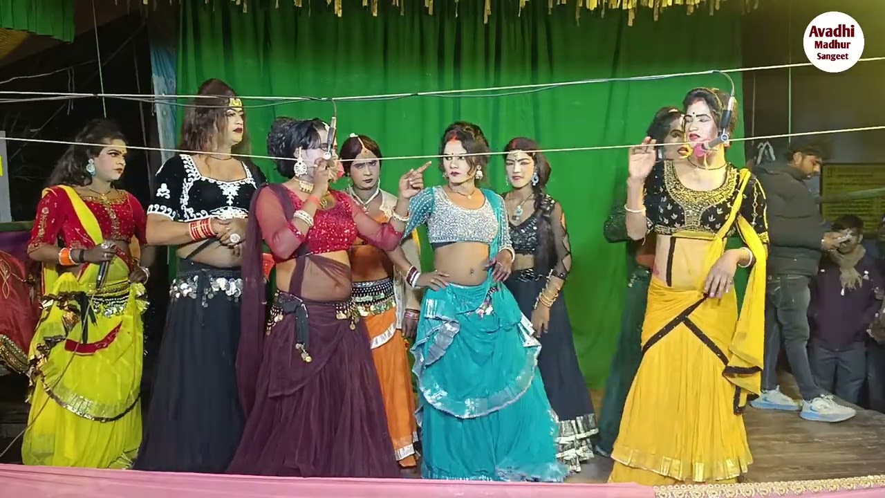 विक्रम,काजल,मुस्कान और रविंद्र डांसर के द्वारा फरमाइशी गीतों पर चित्रहार डांस विपिन राजा भैया नौटंकी