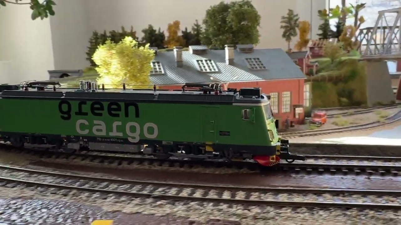 ACME Green Cargo Mb (Transmontana) ESU Sound