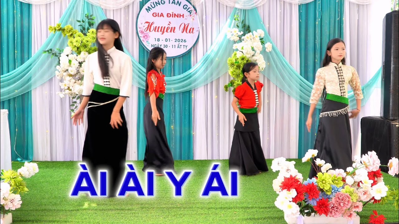 CỰC BỐC VỚI ĐIỆU MÚA BUTTERFLY -ÀI ÀI Y ÁI NHÓM MÚA GIA ĐÌNH 
