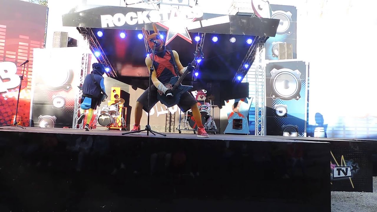 I don't give up-The SkunX [walibi Rhone Alpes, 30/10/13]