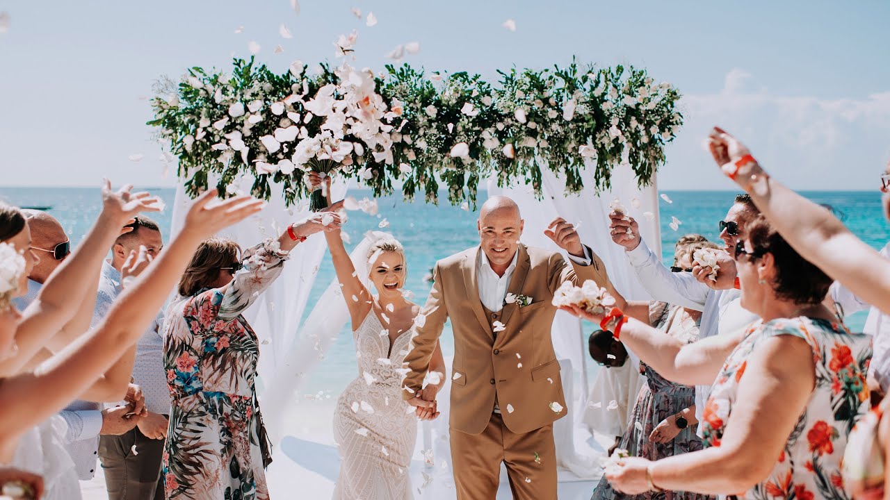 Catholic beach wedding in Zanzibar