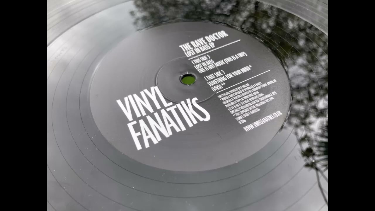 The Rave Doctor - Something For Your Mind / U4RIA (The Lost In Bass EP &ndash; VFS046)