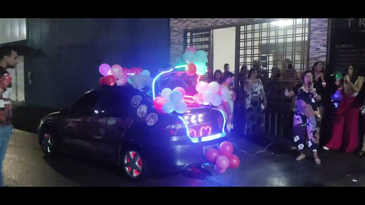 Carro de Mensagem ao vivo ✨🥳🚙🥂 Feliz Aniversário 🥳💝🎁💌