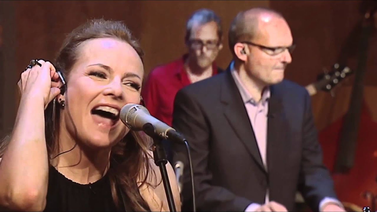 Søs Fenger - Hvor End Jeg Går Hen (Live)