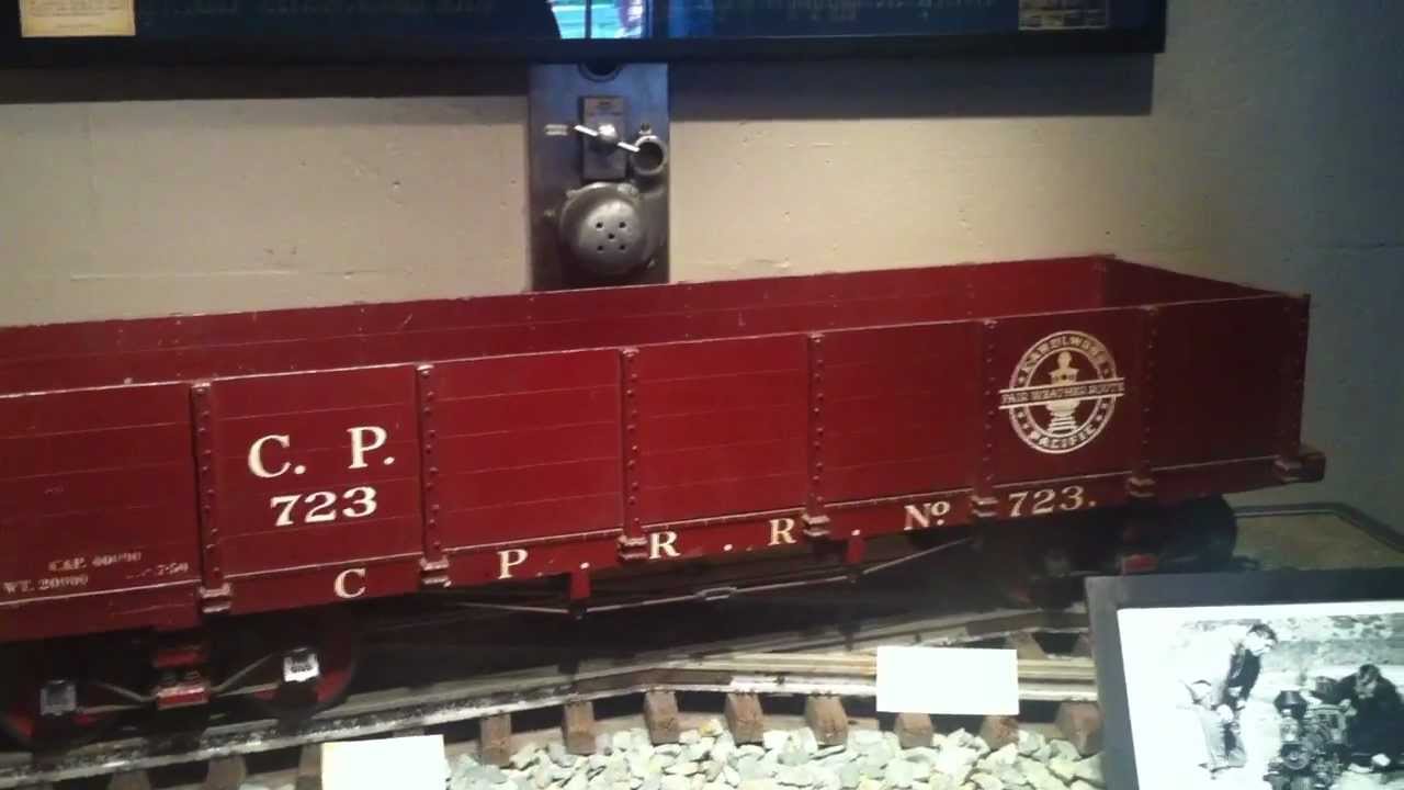 Disney Gallery - Part 1 Walt Disney's Backyard RR in HD