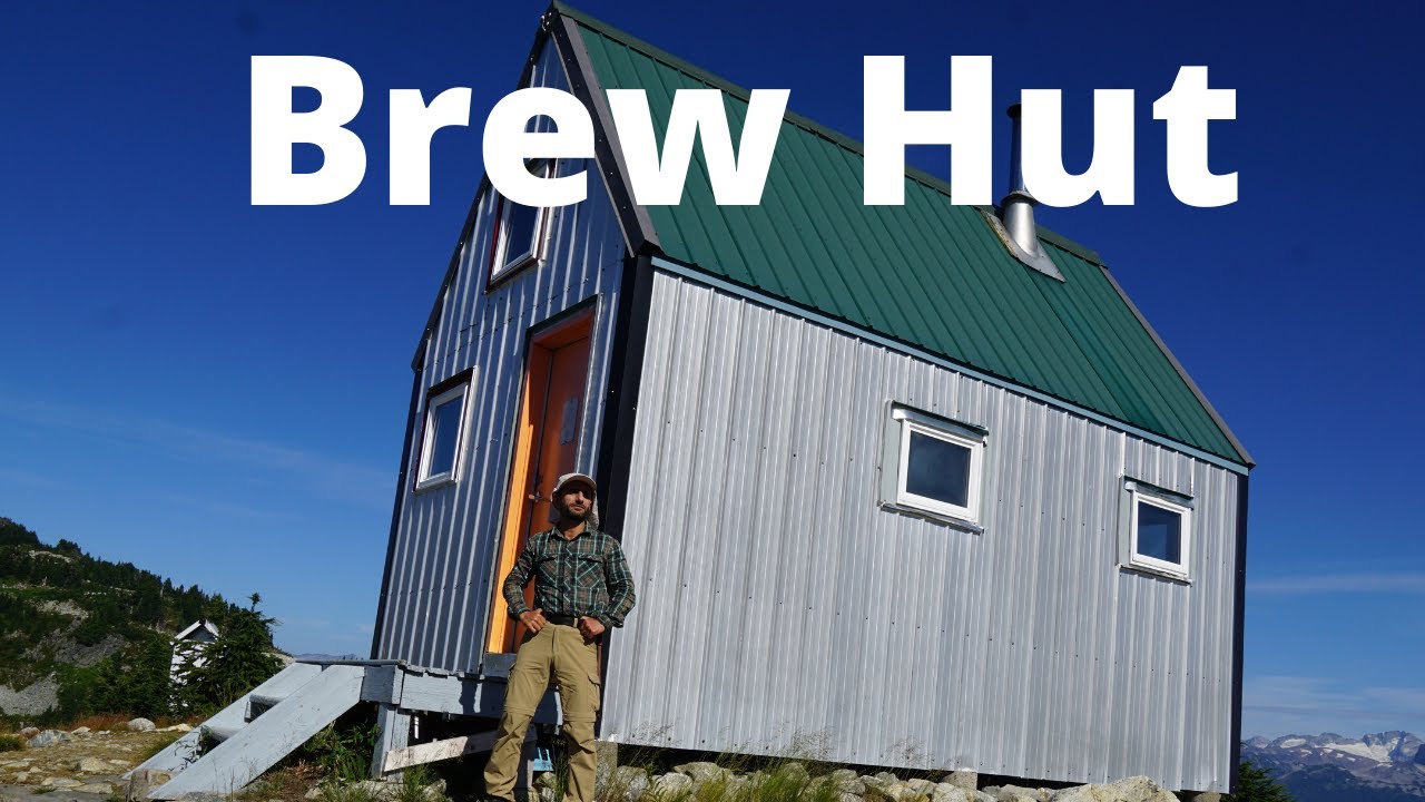 Brew Mountain, lake, Hut. H&ecirc;dy adventure 