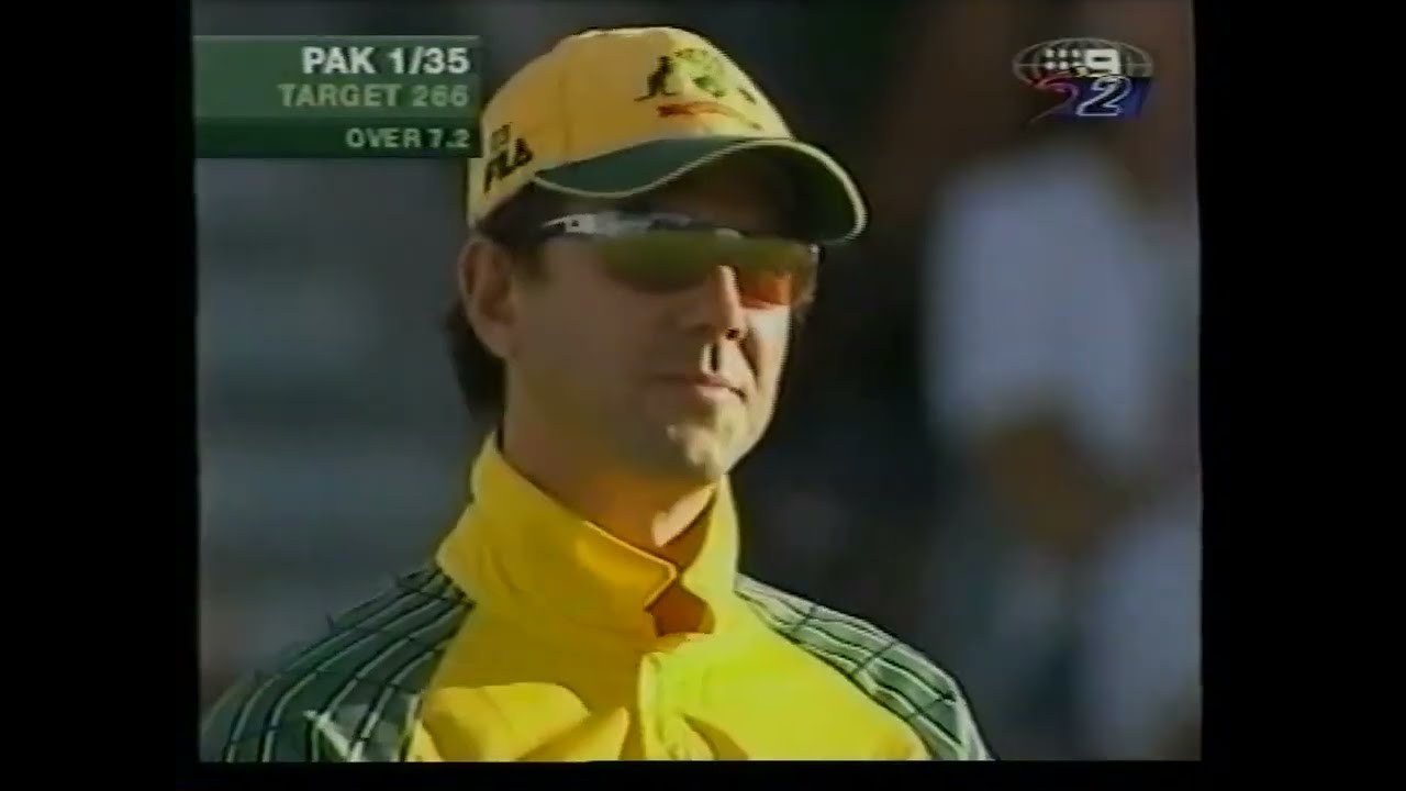 GAME 8 AUS V PAK AT PERTH 30 Jan 2005