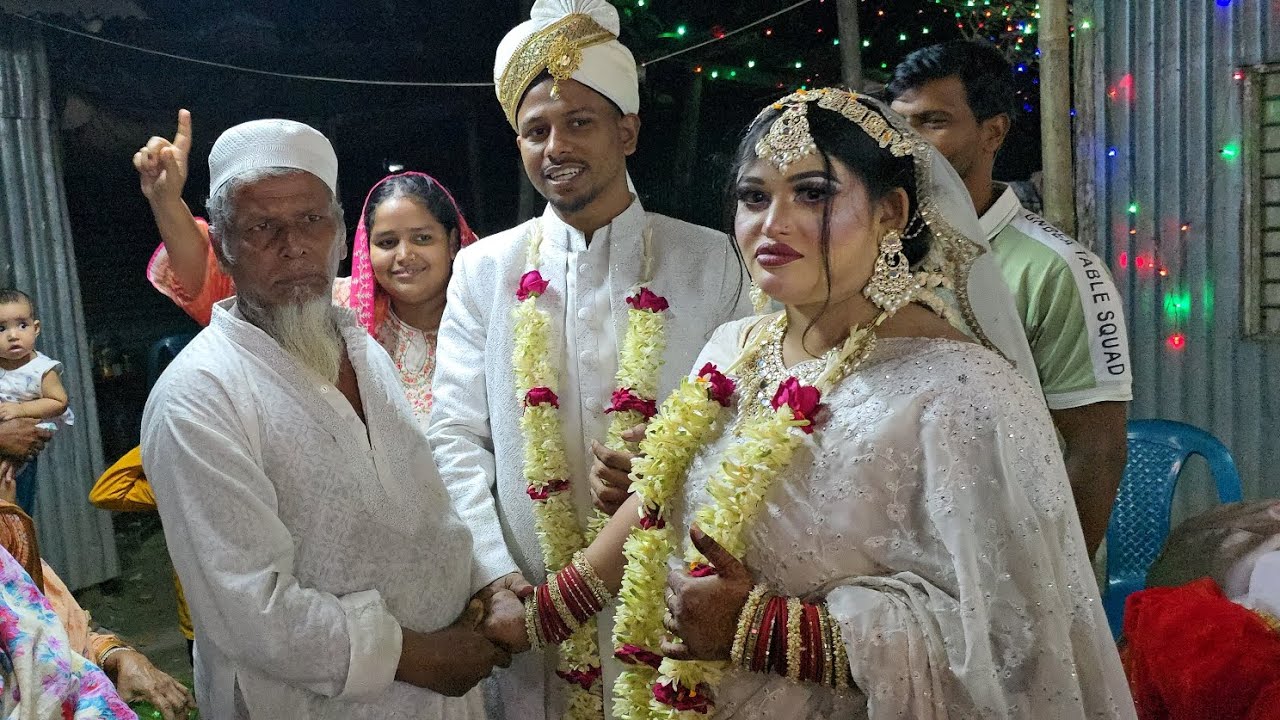 বাবার কান্না দেখে সবাই কেঁদে ফেলল ছোট বোন চলে গেল