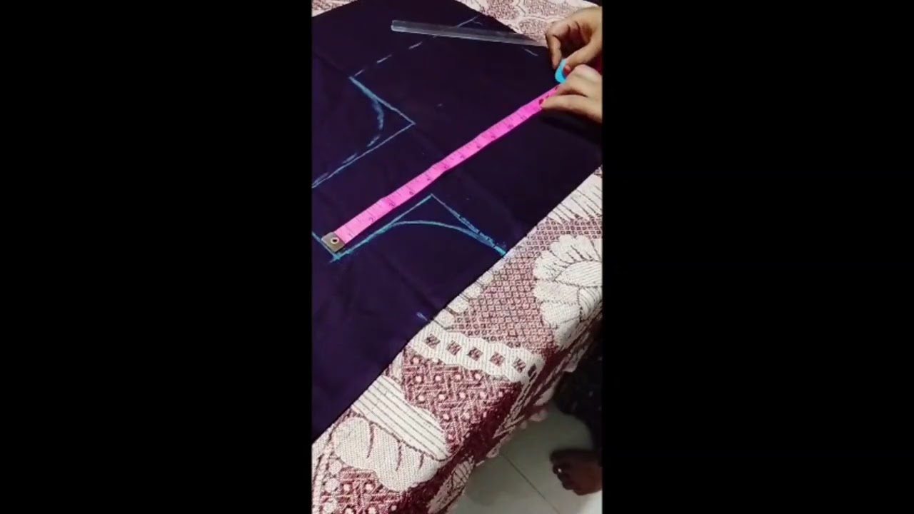 బ్లౌజ్ cutting పద్ధతి step by step గా చూపిస్తాను. మీరు ఏ beginner అయినా సరే, ఈ వీడియో చూడండి. #viral