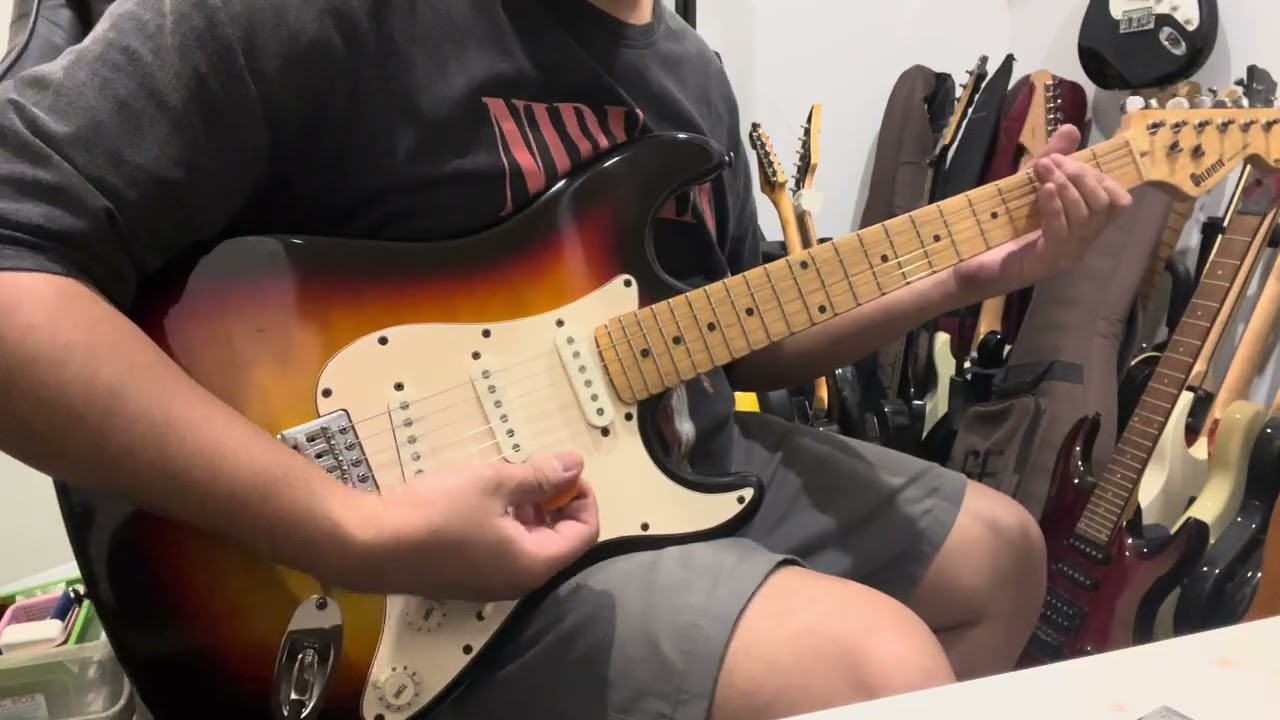 รีวิวกีตาร์ไฟฟ้าราคาถูก Queen Stratocaster made in เกาหลี ปีเก่า เสียงวินเทจ 