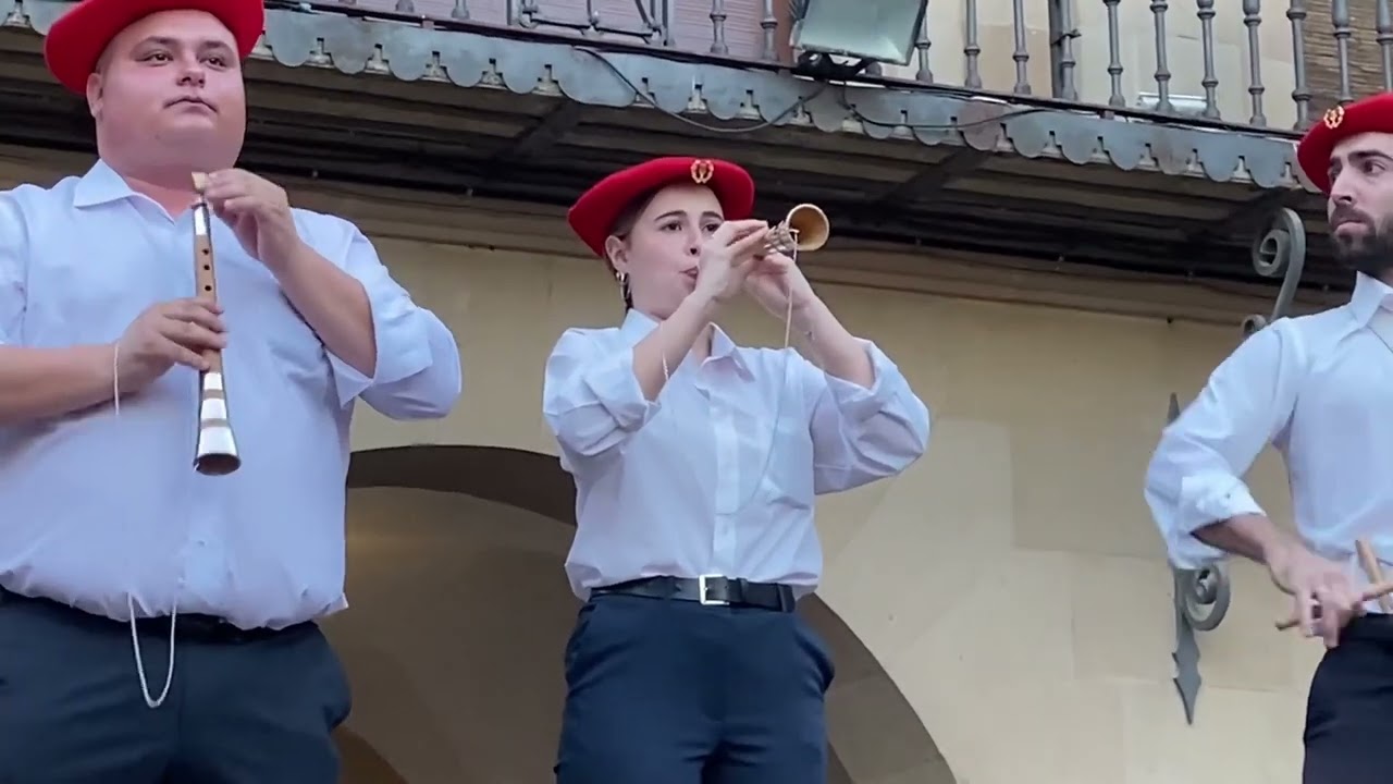 Gaiteros Merindad de Olite. Gaiteros de Estella. Bailables. Fiestas de la Juventud