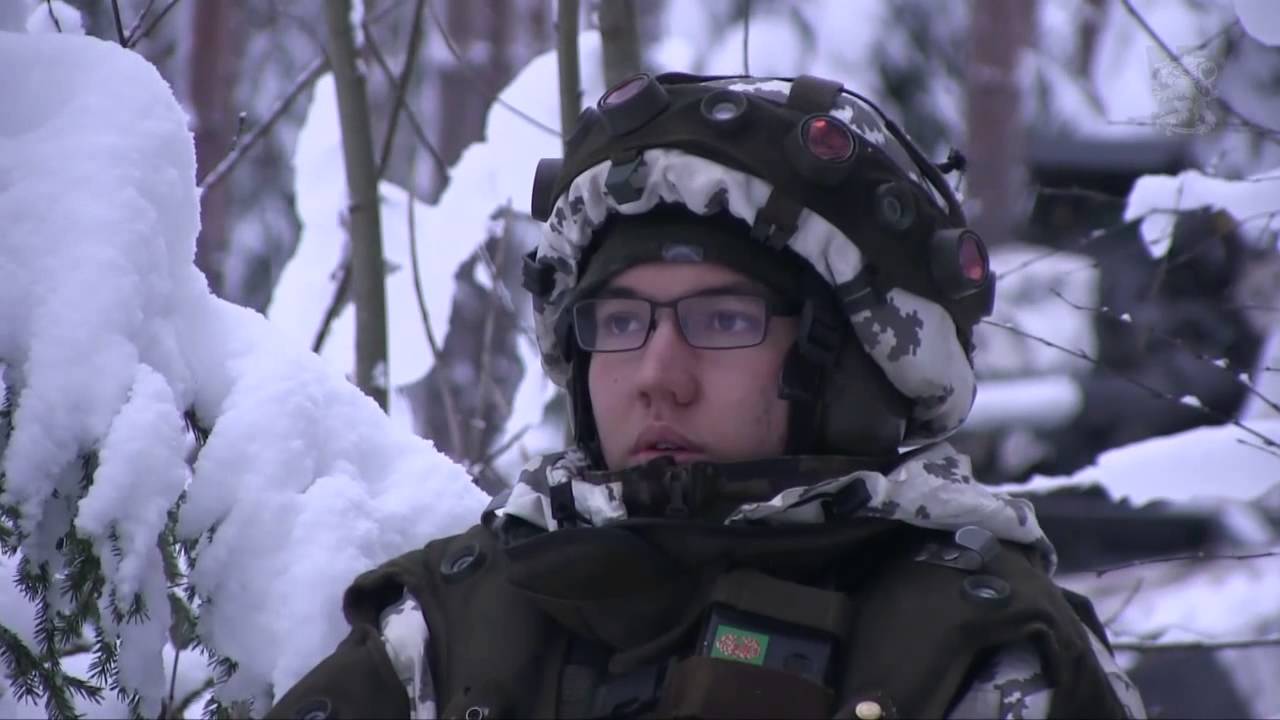 KAAKKO12 - Panssarijääkärin Sota