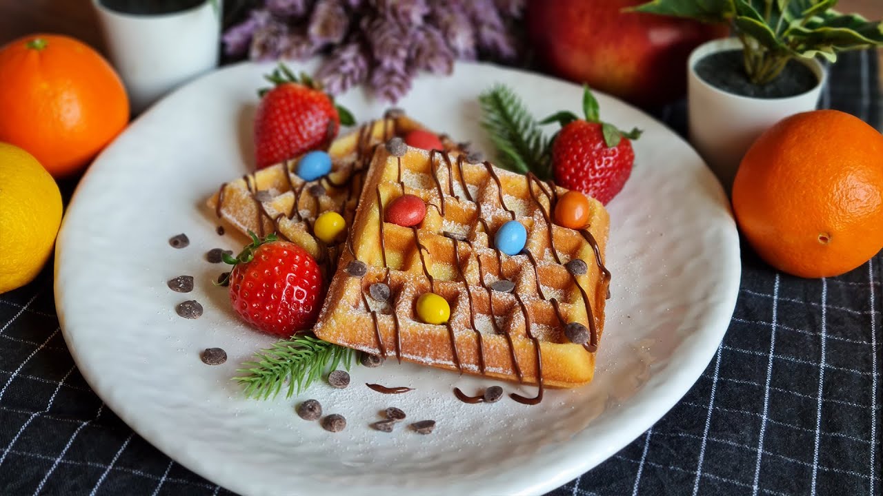Waffle croccanti e soffici all'interno semplici e veloci da preparare.