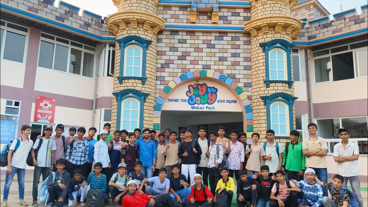 School picnic enjoying