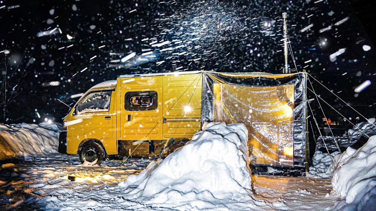 Зимний автокемпинг в заснеженных горах при температуре -7℃ | Расслабляющий ASMR