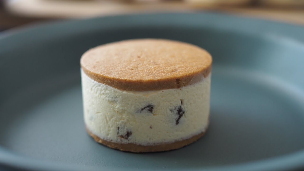 【ラムレーズン】バターサンドクッキーを作る❘How to make a Butter cream sandwich cookie【パティシエの休日Vlog】