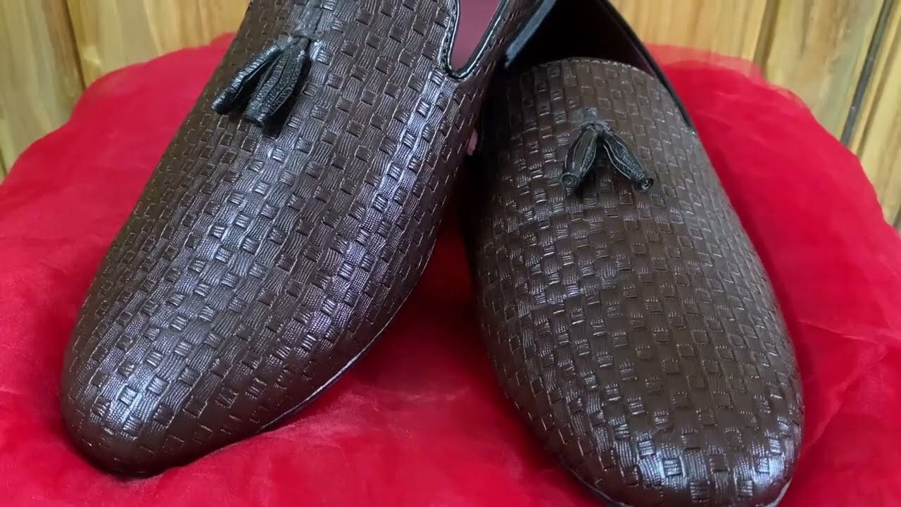 Stop Overthinking Shoes&mdash;Why Chunky Loafers Win (Every. Time.)