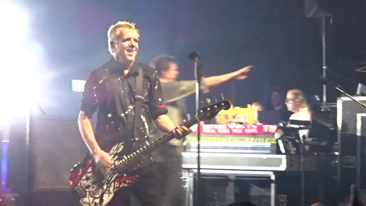 Die Toten Hosen - Paradies (7.9.2025 in O2 Forum Kentish Town, London)