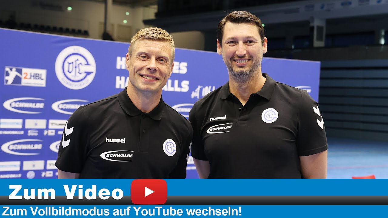 Peter Notbohm im Gespräch mit VfL-Trainer Gudjon Valur Sigurdsson und Co-Trainer Anel Mahmutefendic