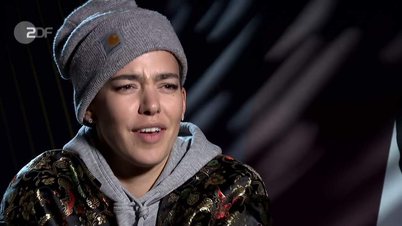 Alina S&uuml;ggeler im Interview - NENA - Nichts vers&auml;umt