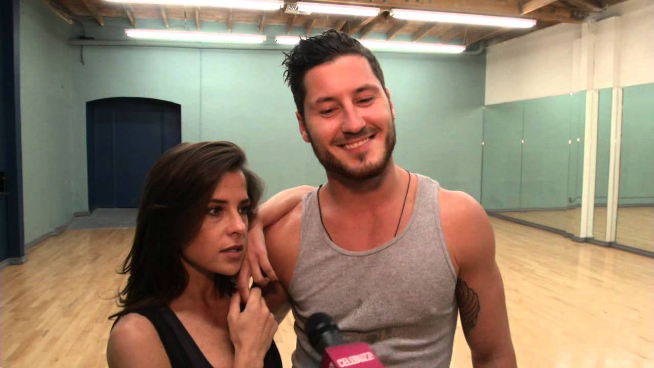 The Daily Buzz: DWTS Kelly Monaco Rehearsal