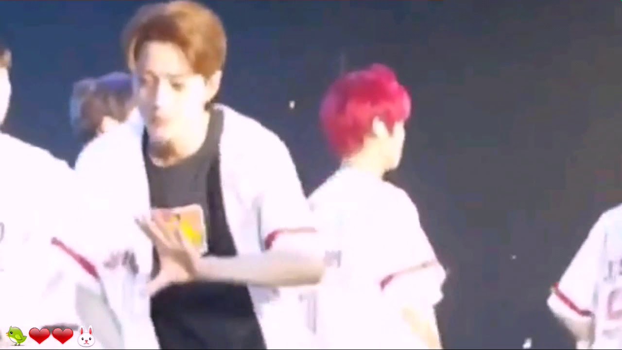 Compilation of Woojin Touching Jihoon's Head - 2PARK 짹윙 분쏘단 CHAMWINK