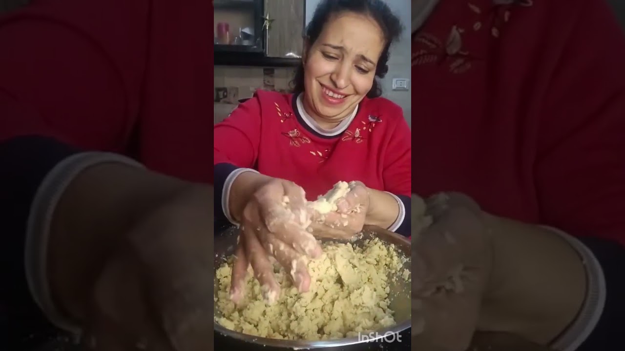 الكحك الخطير تحت المحلات بكل سهوله وبطريقه احترافيه تقومي تعملي الكيلو بتاع 2 كيلو ونصف