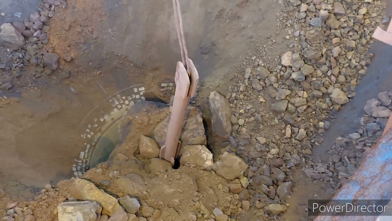 BOULDER JAM IN KOBELCO GYRATORY CONE CRUSHER