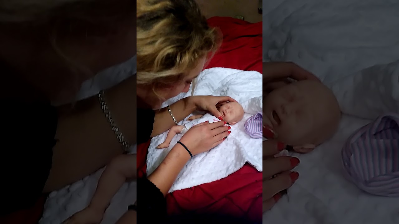 Silicone snuggle babies Olivia micro preemie review!