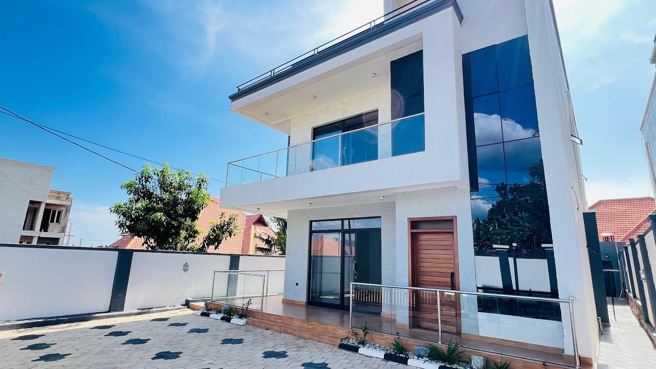 SEE THE HOUSE FOR SALE IN KGL RWANDA KICUKIRO KANOMBE📲